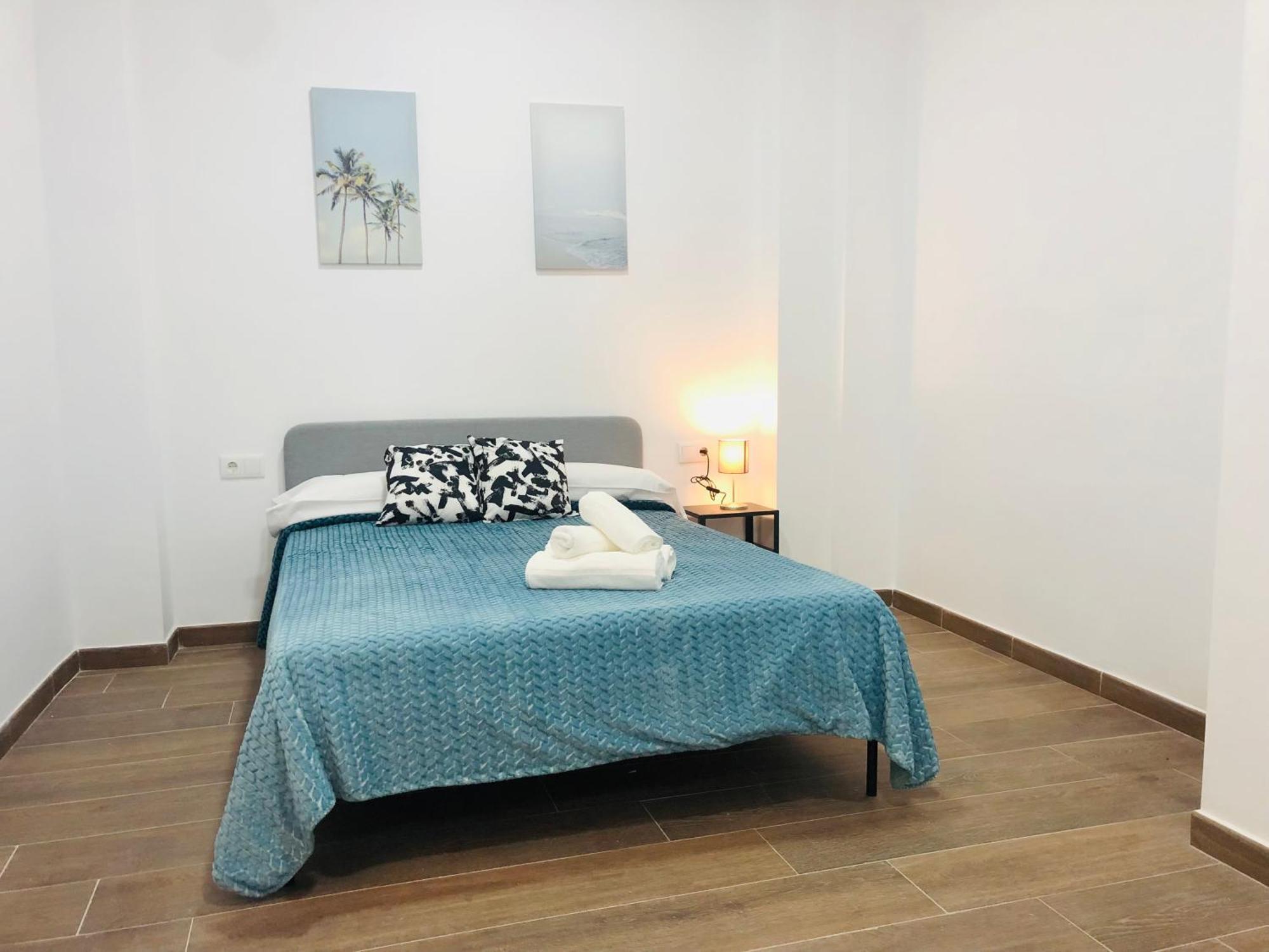 Grand Studio Huelin Малага Экстерьер фото