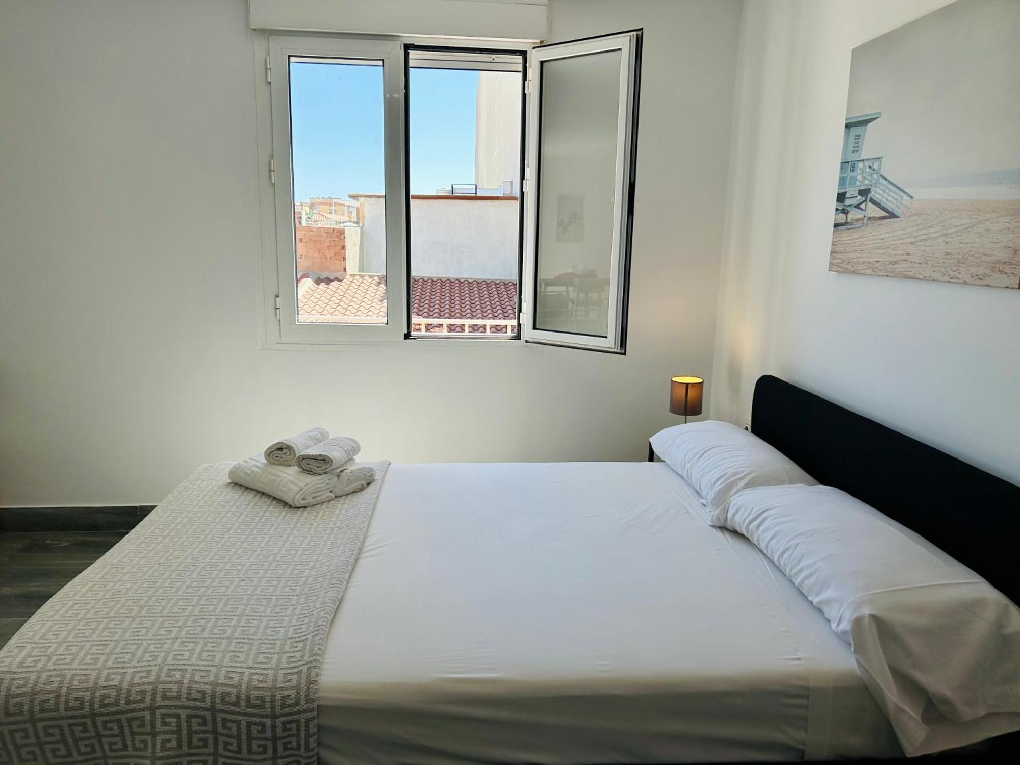 Grand Studio Huelin Малага Экстерьер фото